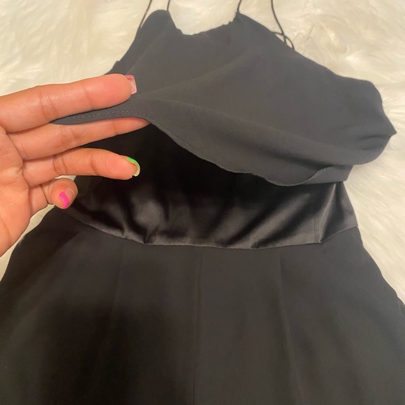 Neck Romper - Picture 4 of 5